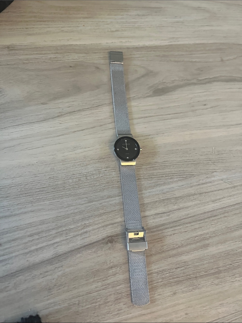 Silver Mesh Band Women’s Watch with Black Dial